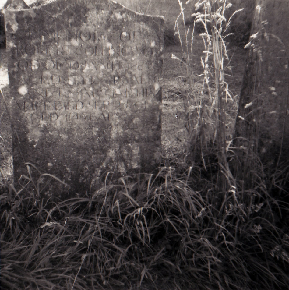 Robert Collingwood and Janet Martin's gravestone in Ayton Churchyard